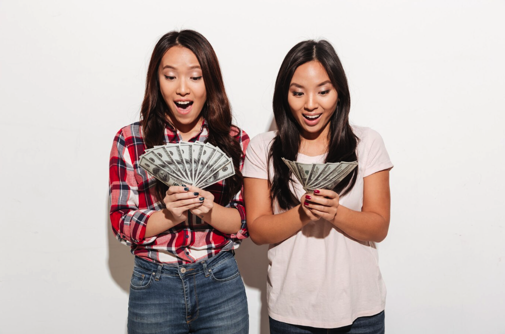 Who Is Eligible to Use the Savings Card?